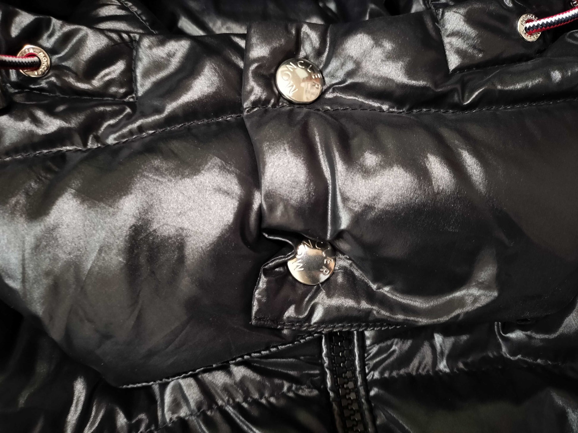 MONCLER Corriedale Down Jacket H20911A00101 Black Jacket