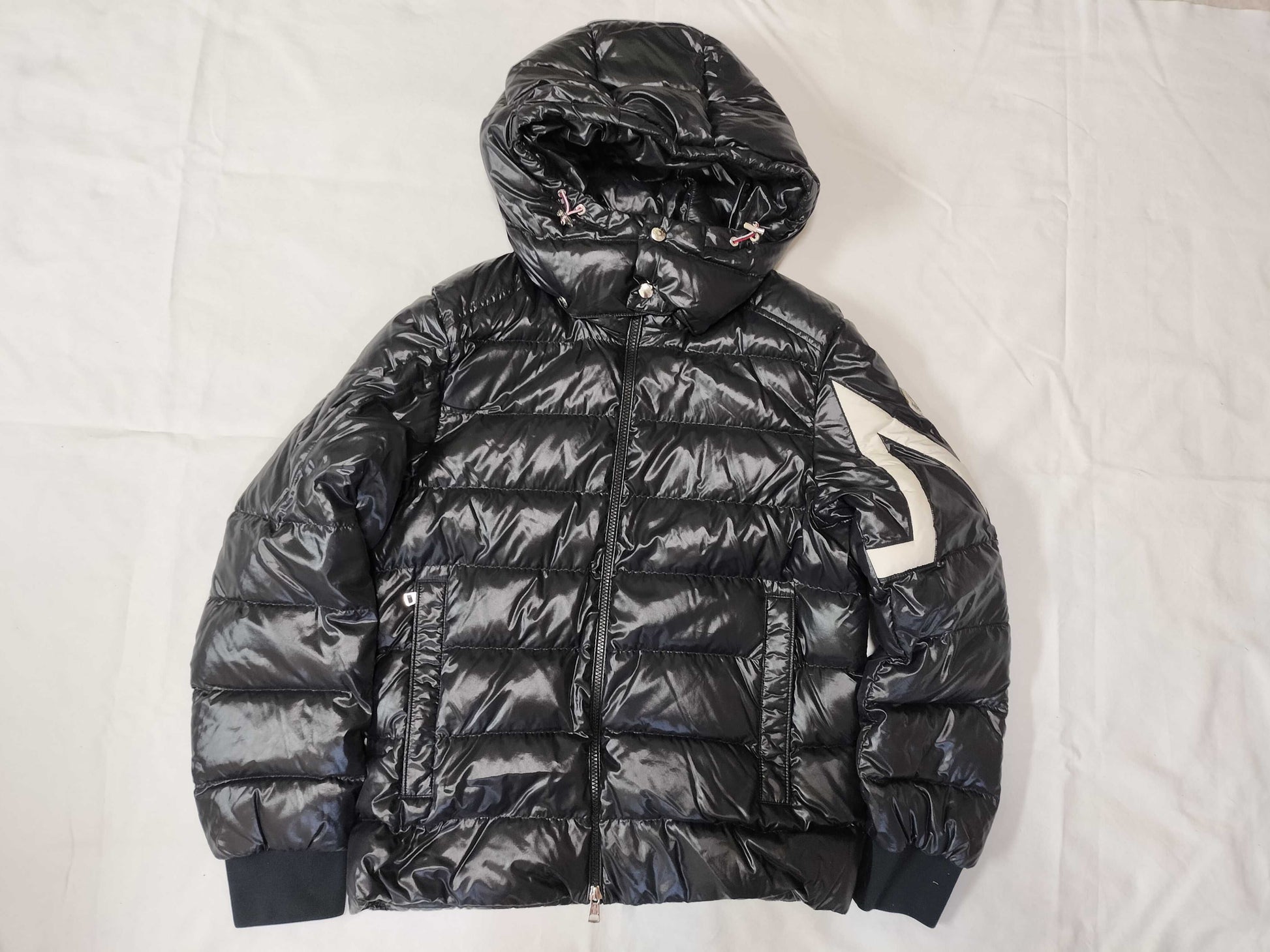 MONCLER Corriedale Down Jacket H20911A00101 Black Jacket