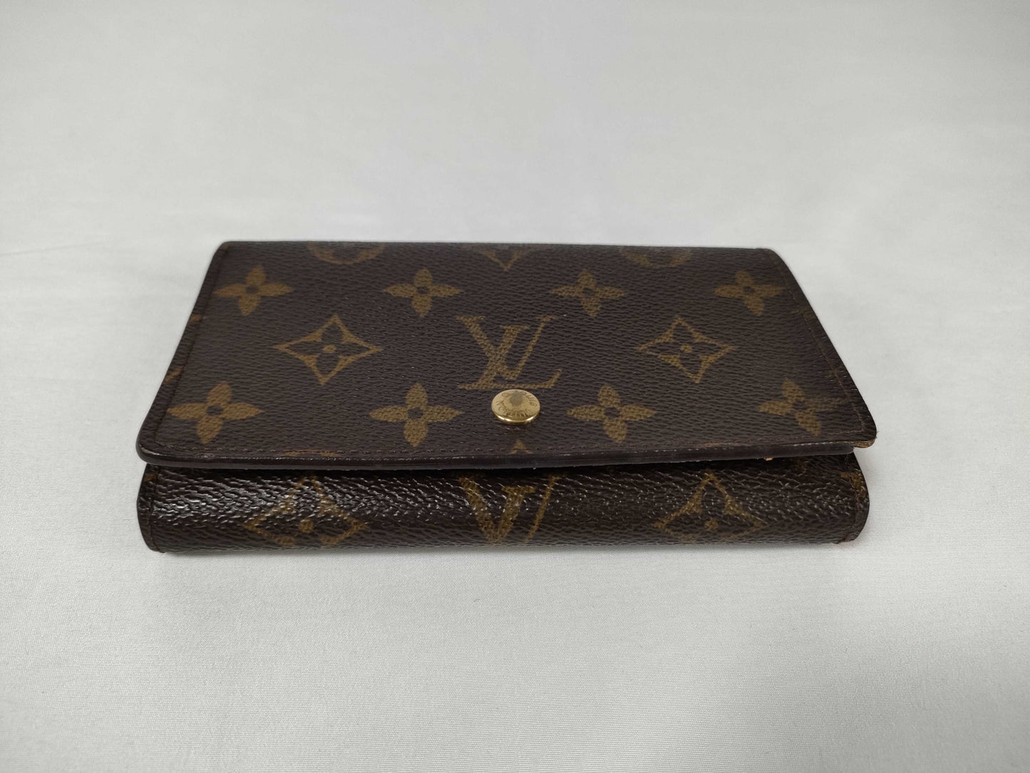 LOUIS VUITTON Monogram Tresol Wallet