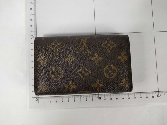 LOUIS VUITTON Monogram Tresol Wallet