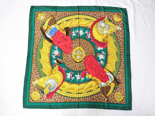 HERMES Carre CASOUES DE PLUMETS Scarf