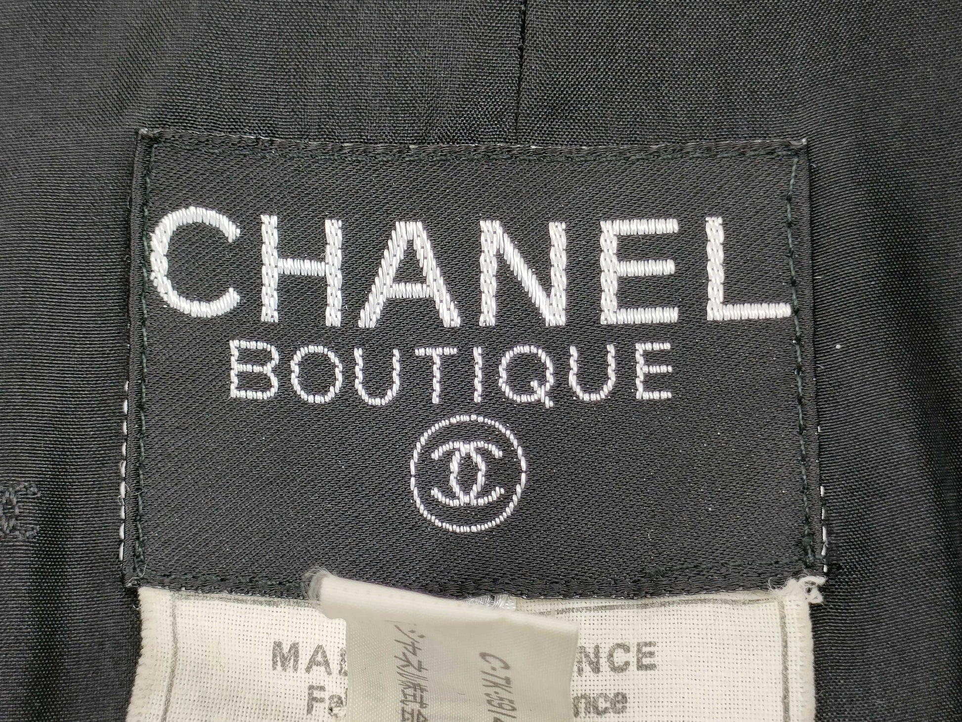 CHANEL Cashmere Coat with Gold Buttons, Size 40