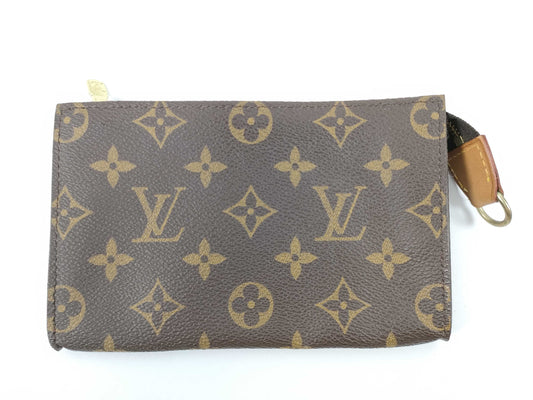 LOUIS VUITTON Monogram Bucket Pouch Pouch