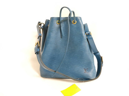 LOUIS VUITTON Epi Noe Shoulder Bag