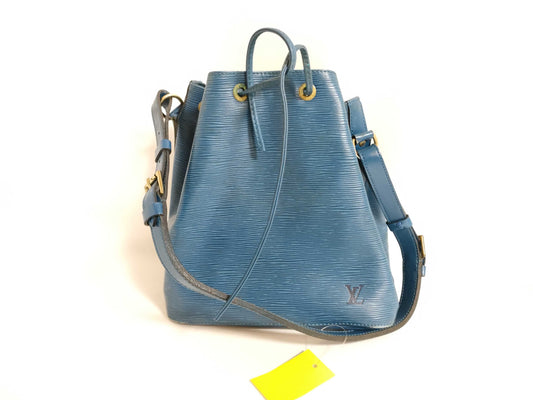 LOUIS VUITTON Epi Noe Shoulder Bag