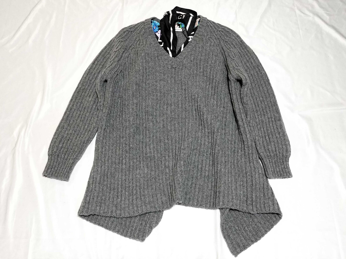 BALENCIAGA Knitted One-Piece Scarf Design One-Piece