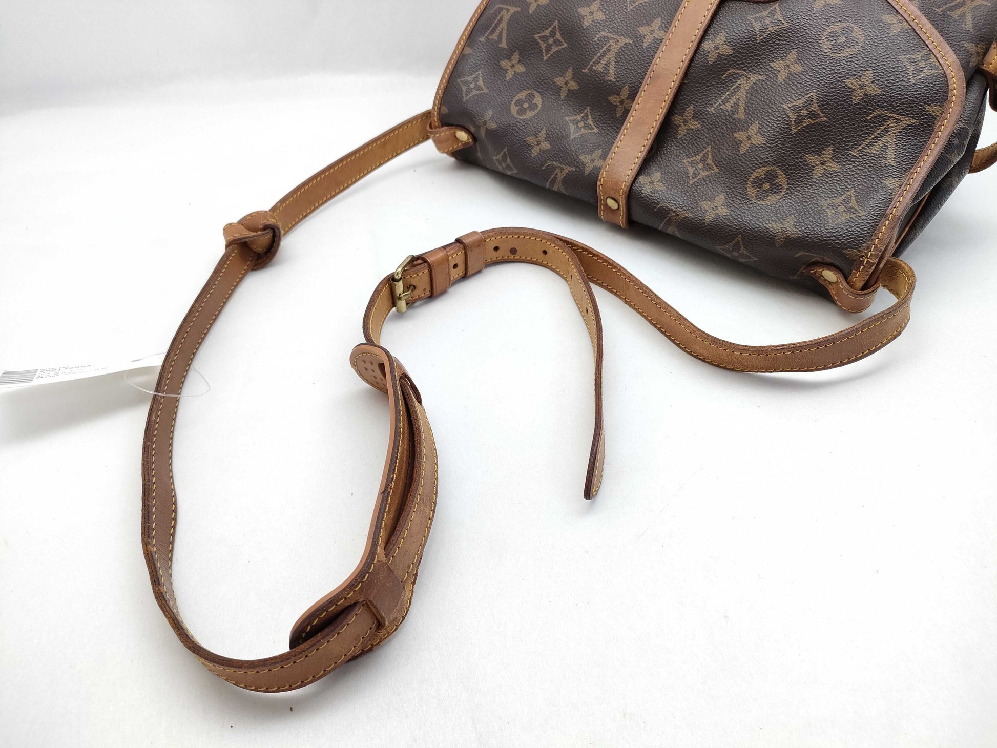LOUIS VUITTON Monogram M42256 Saumur 30 Shoulder Bag