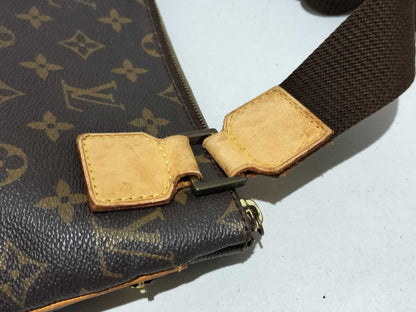 LOUIS VUITTON Monogram M40044 Monogram Pochette Bosfall Shoulder Bag Shoulder Bag