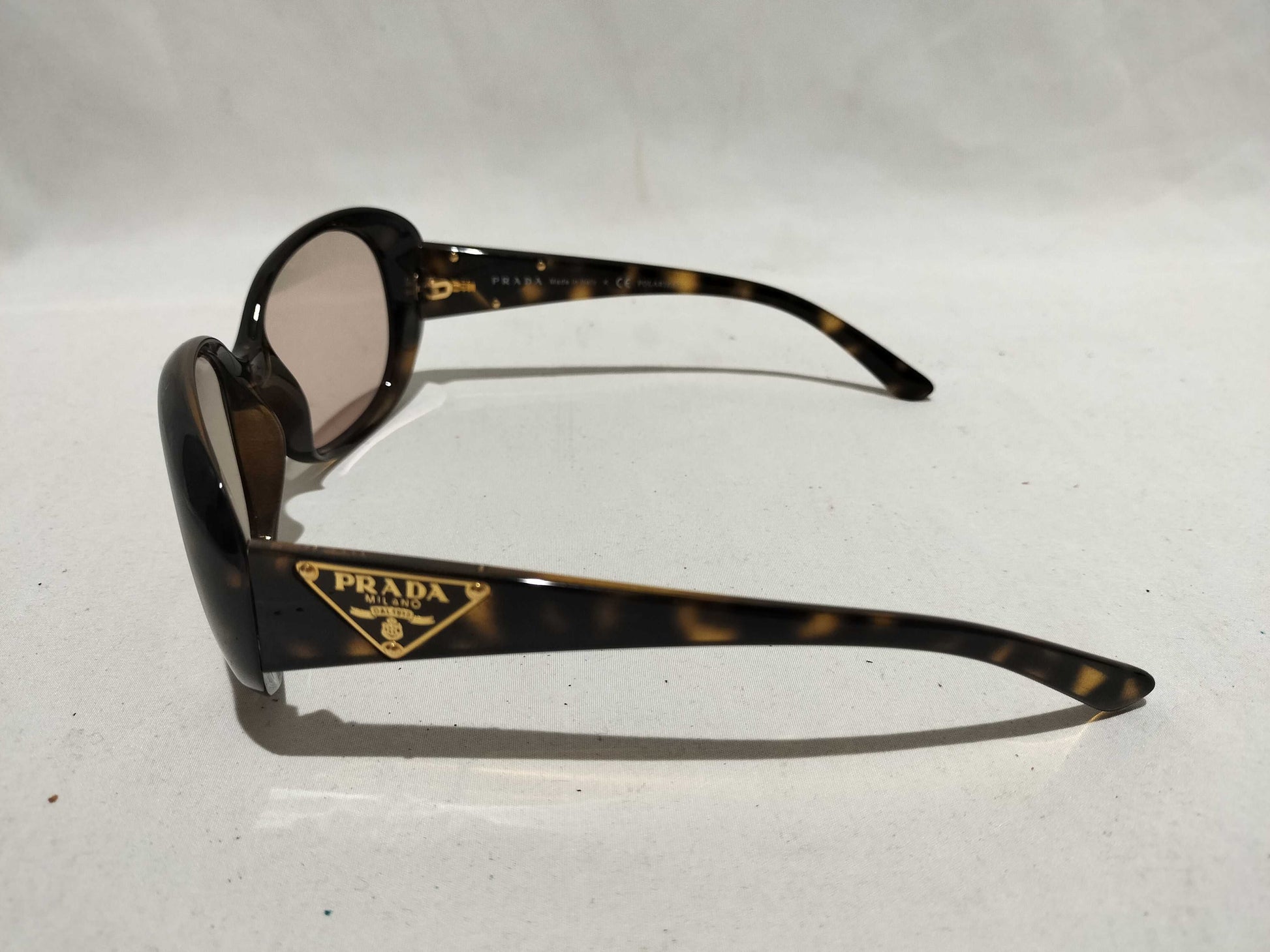 PRADA Triangle Plate SPR27L 2AU-5Y1 Sunglasses/Eyeglasses