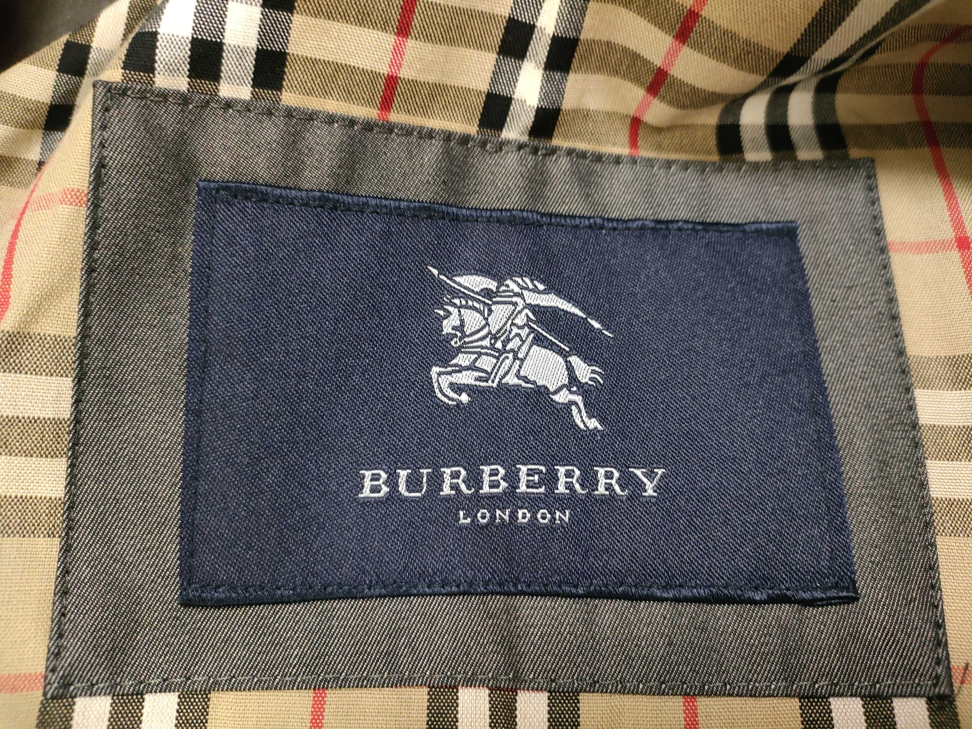 BURBERRY Women's Short Trench Coat Jacket