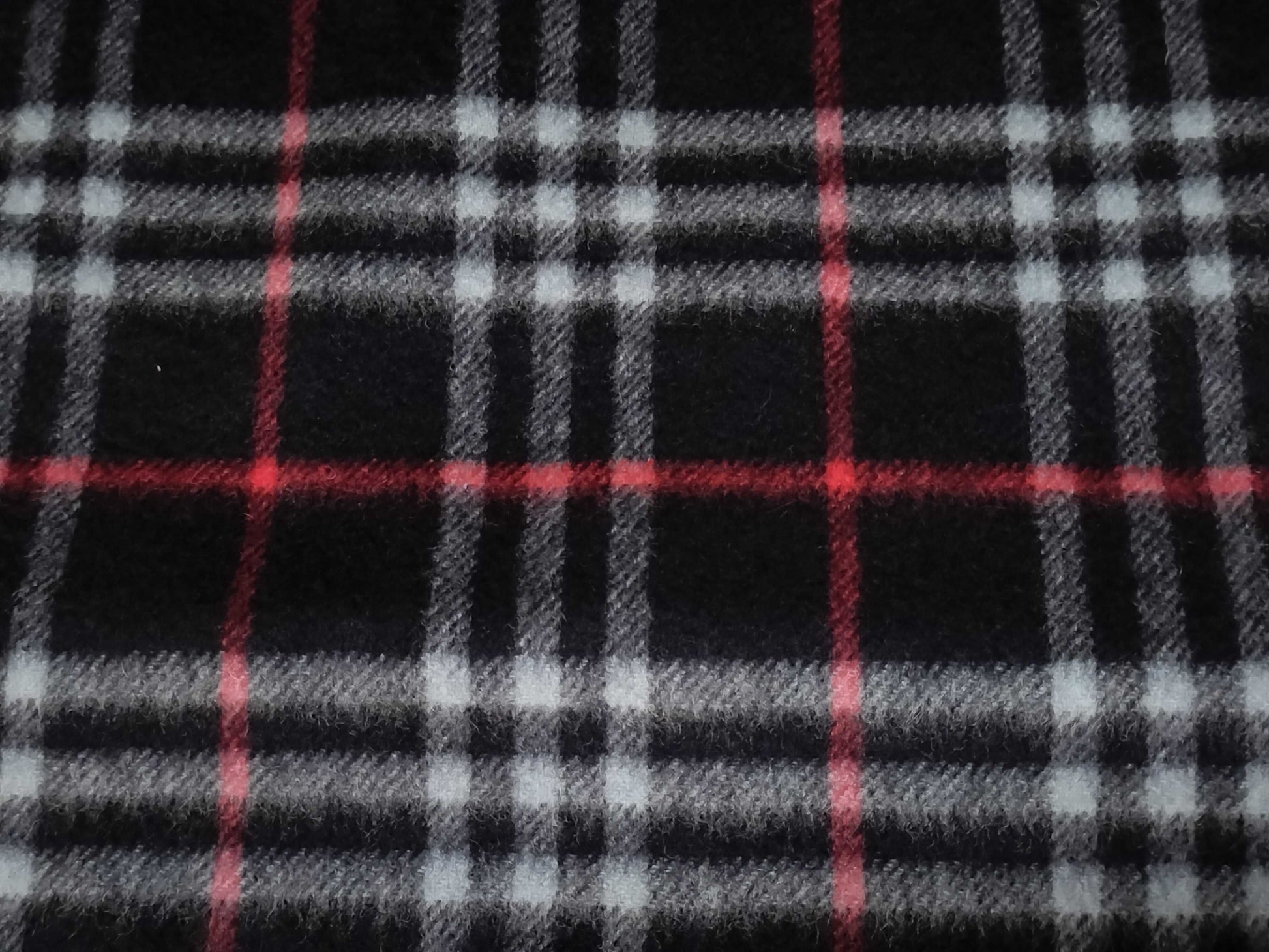 BURBERRY Cashmere Nova Check Scarf