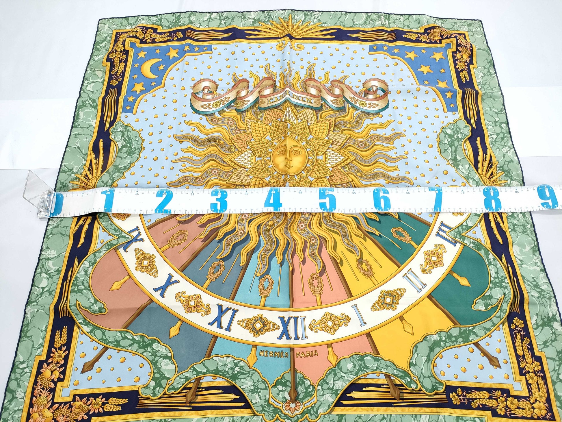 HERMES Carre CARPE DIEM Scarf