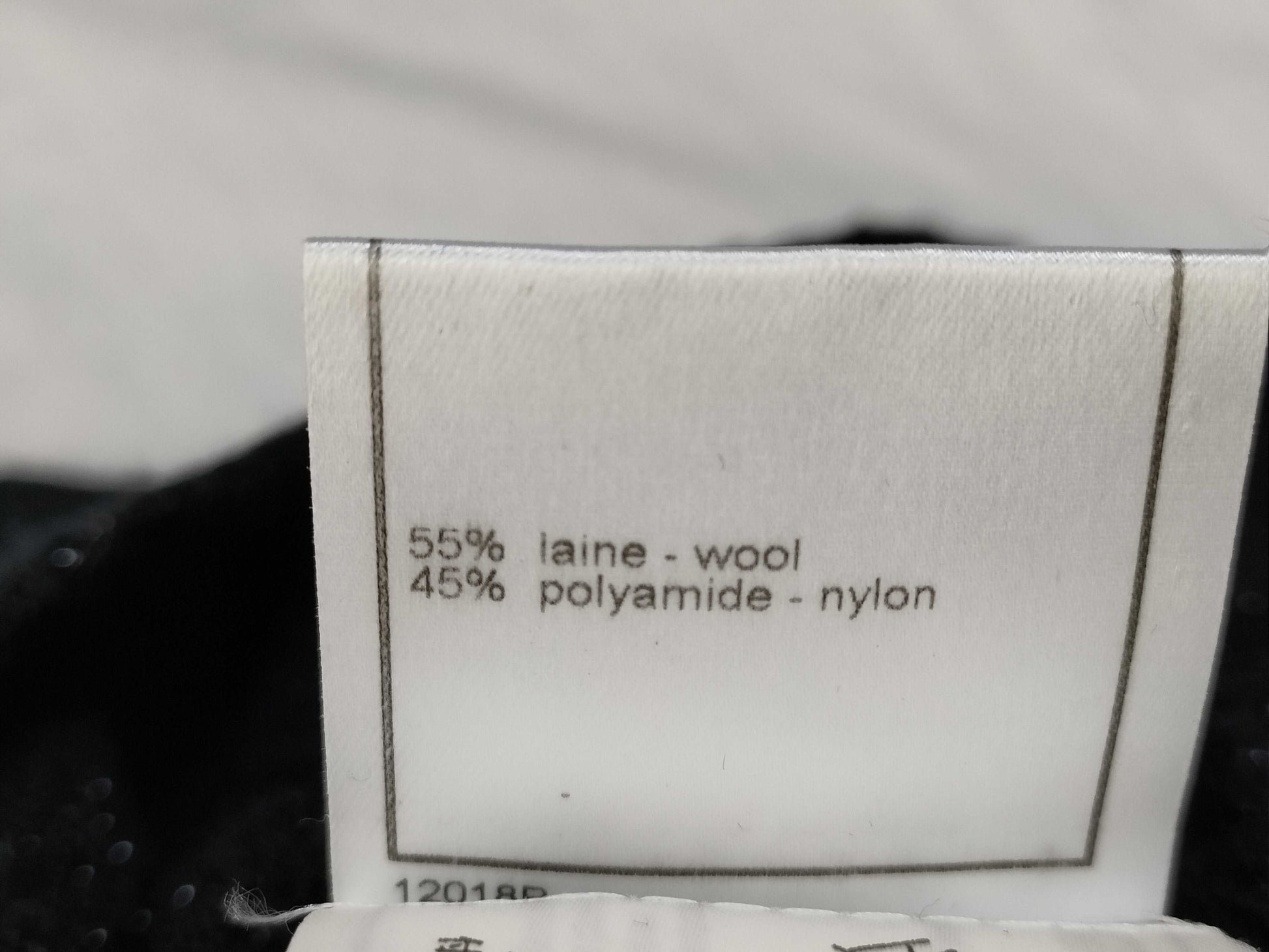 CHANEL Knit 01A P18078V00958 Tops