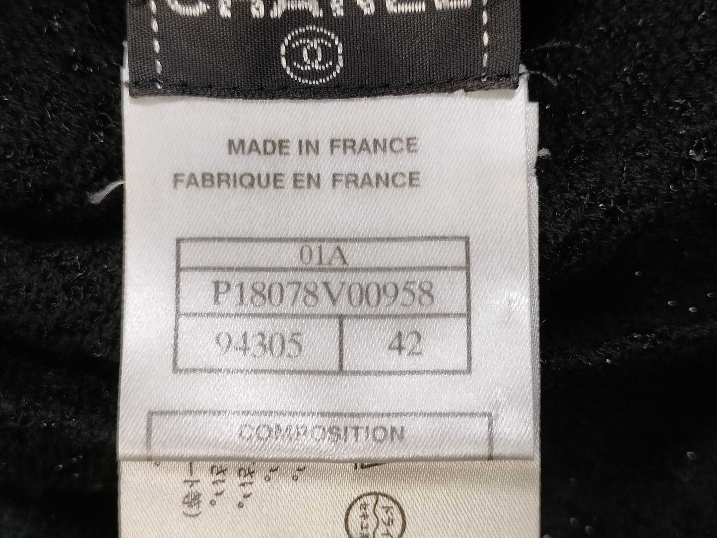 CHANEL Knit 01A P18078V00958 Tops