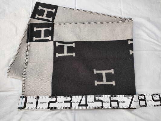 HERMES Avaro Plaid Wool x Cashmere Ecru x Griffonse Other Apparel