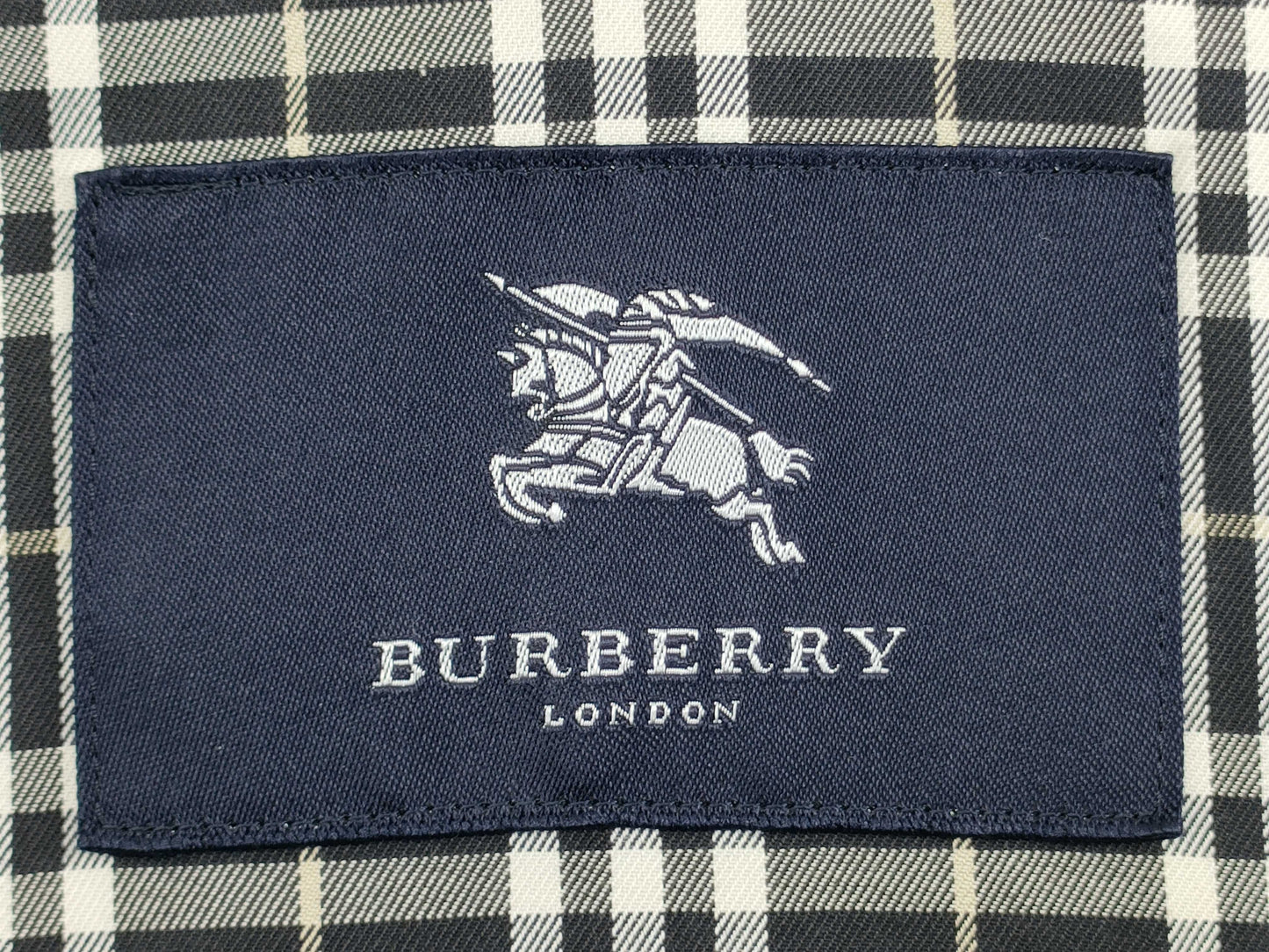 BURBERRY Coat Nova Check Coat