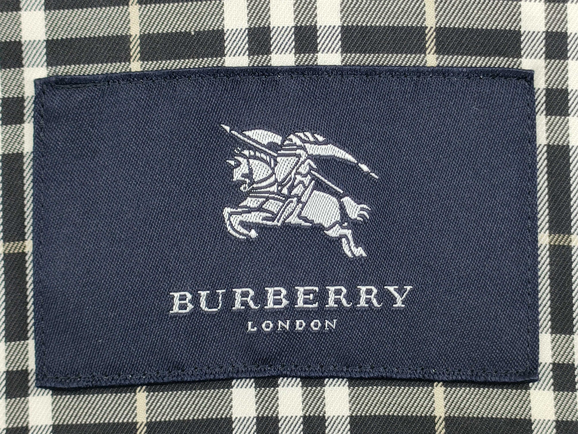 BURBERRY Coat Nova Check Coat