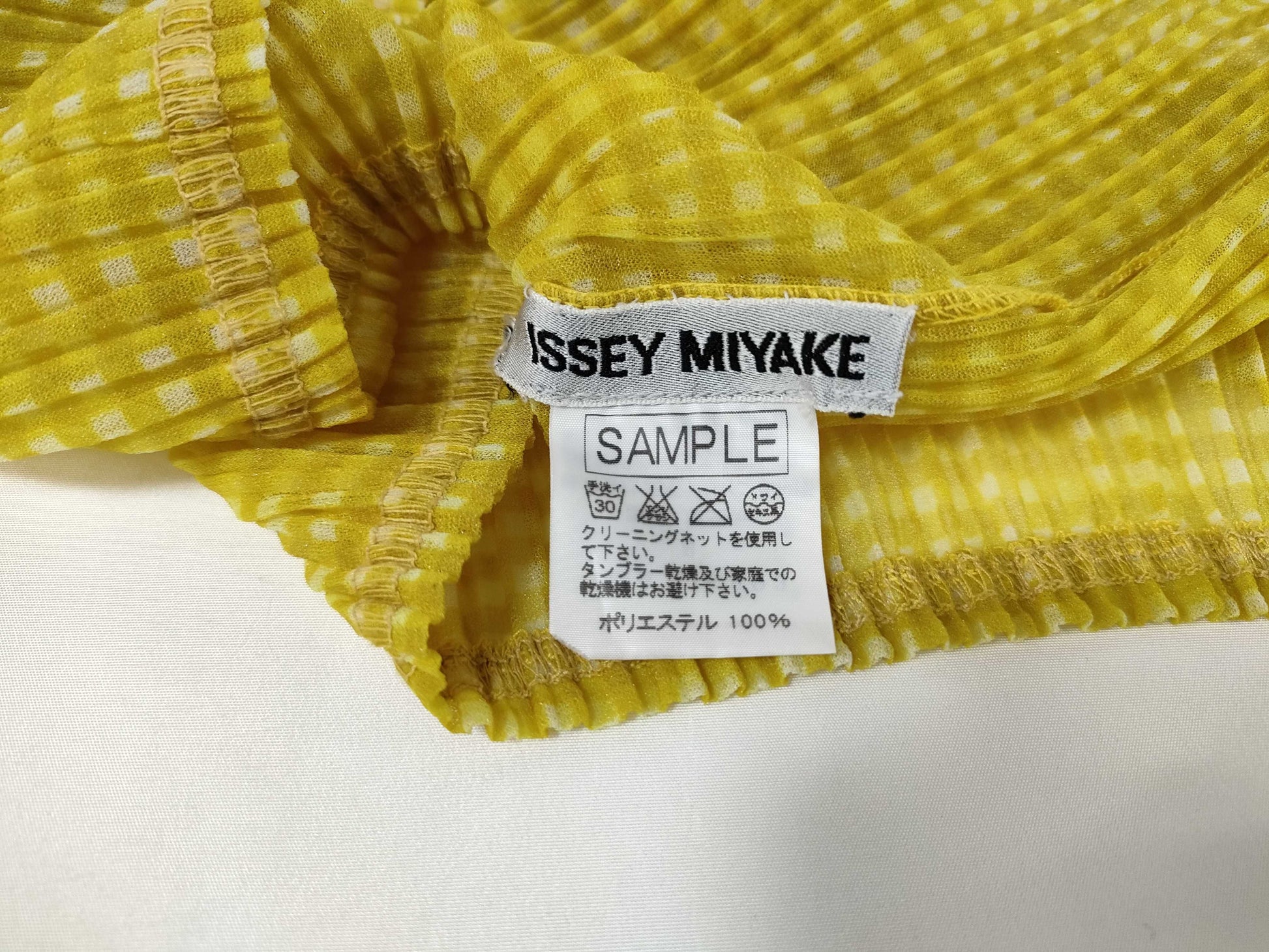 ISSEY MIYAKE Pleated Pullover Gingham Check Yellow Top