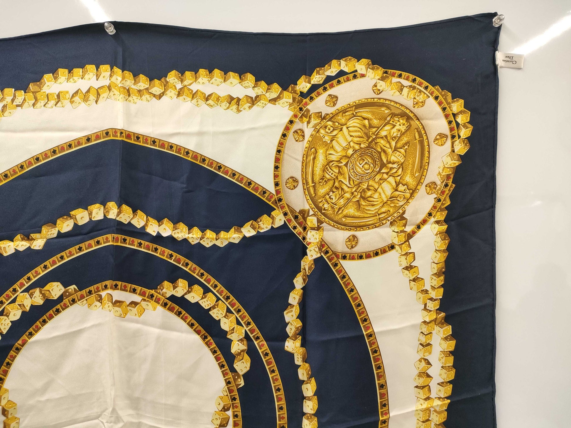 CHANEL Dior 2-piece scarf