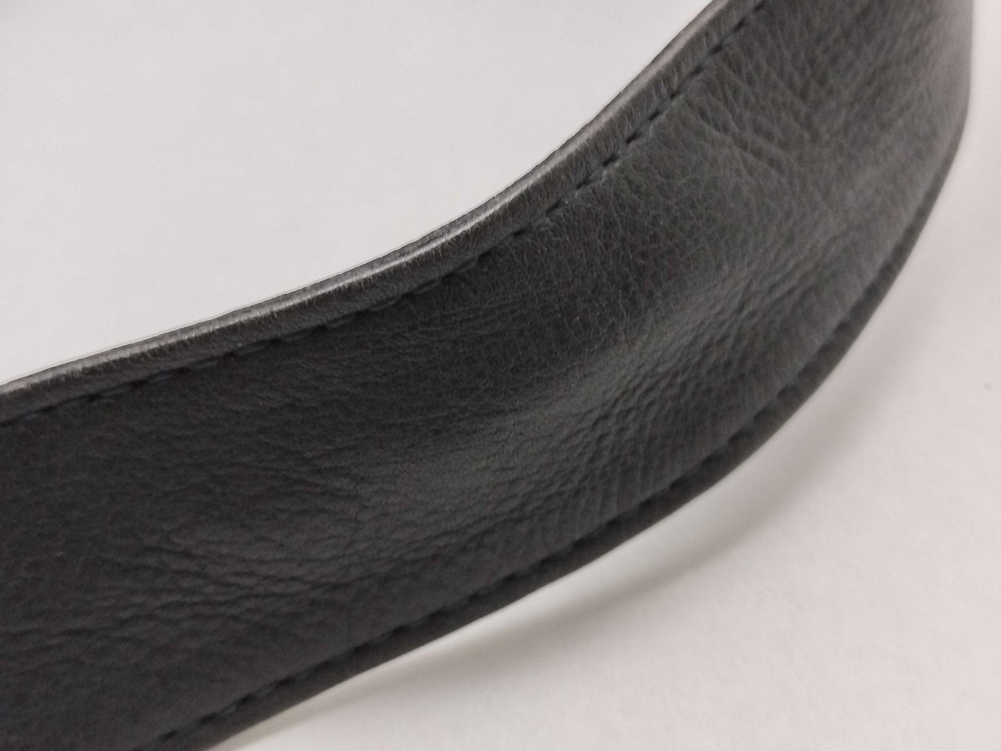 Salvatore Ferragamo Gancini Leather Shoulder Bag