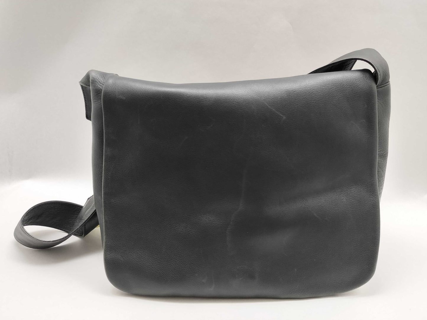 Salvatore Ferragamo Gancini Leather Shoulder Bag