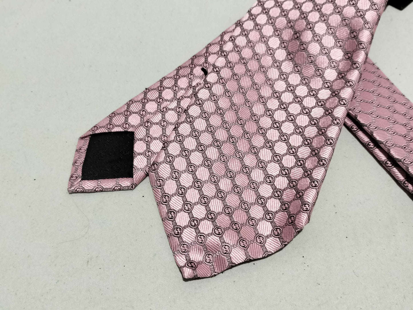 GUCCI GG Tie GG Pink Tie with Tag