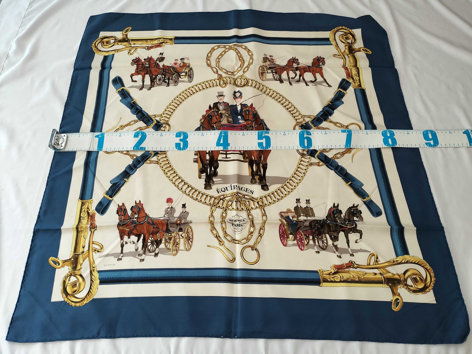 HERMES Carré EQUiPAGES Carriage and Servant Scarf