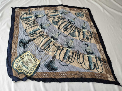 HERMES Carre Cliquetis Pleated Scarf