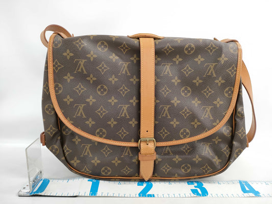 LOUIS VUITTON Monogram M40662 Saumur GM Shoulder Bag
