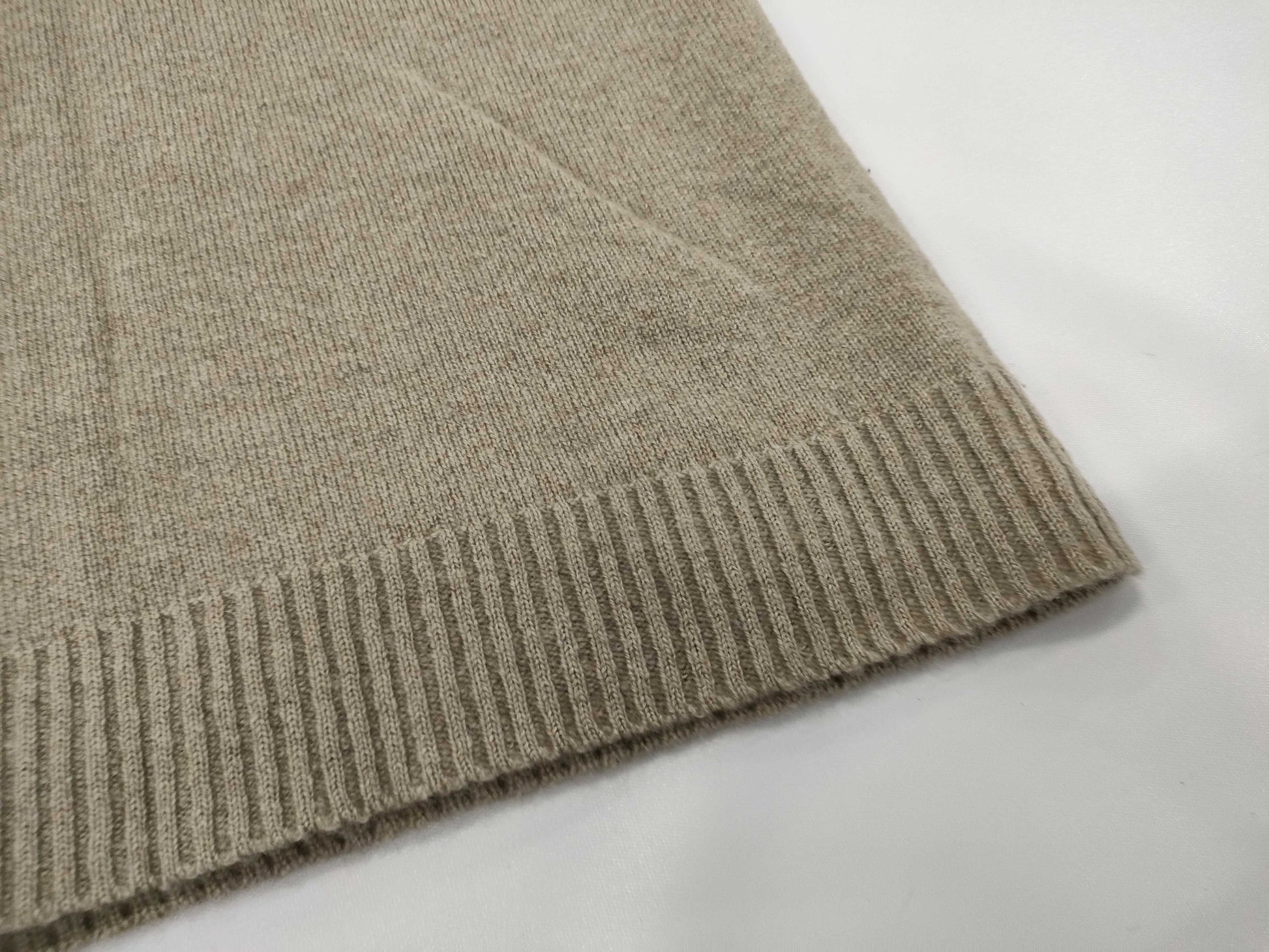 HERMES Sleeveless Turtleneck Beige Top