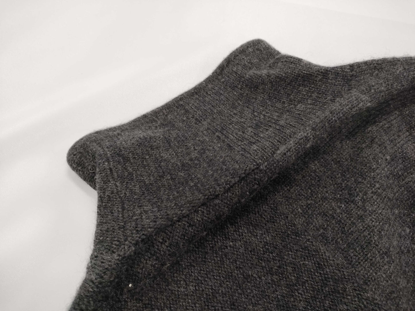 HERMES Turtleneck Long Sleeve Top