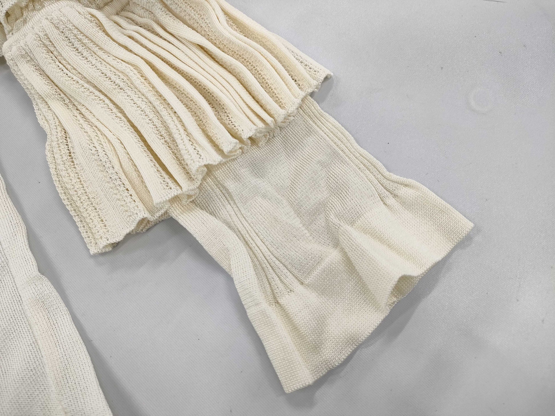 CHANEL 08P Tops White Tops