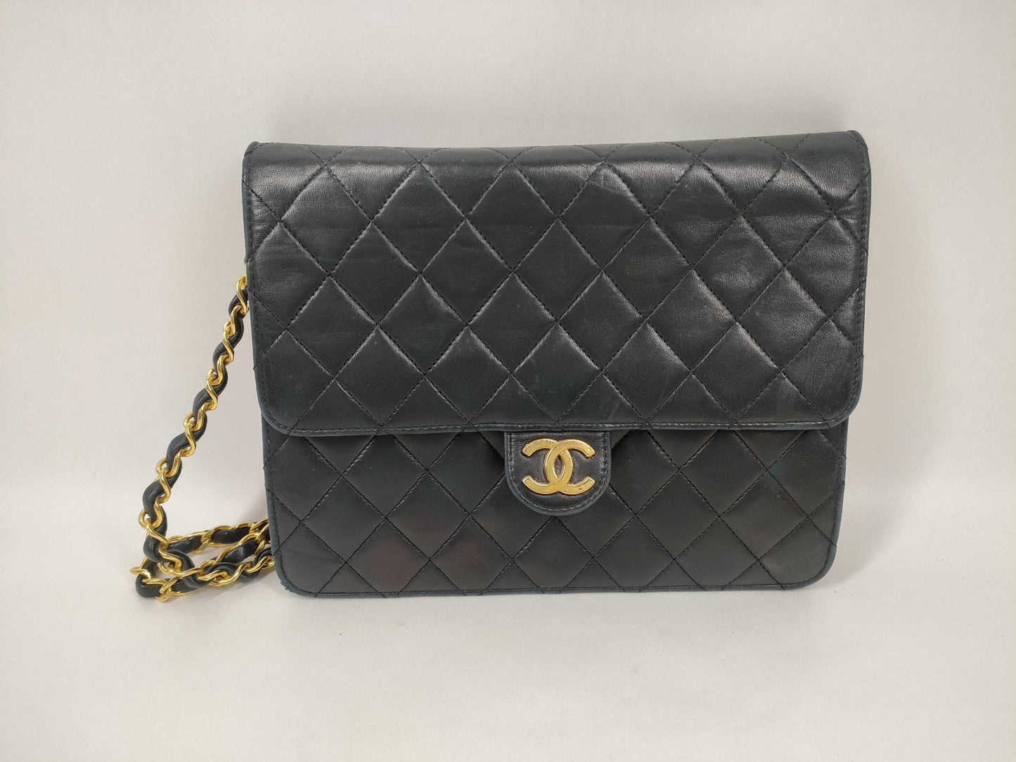 CHANEL Lambskin Matelasse Single Push Lock Shoulder Bag