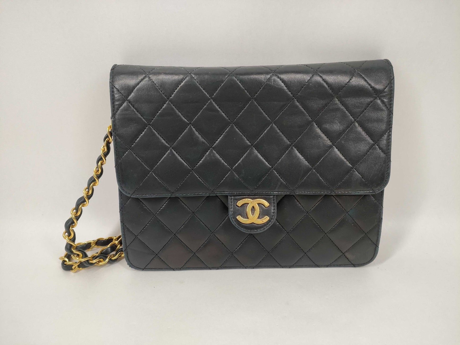 CHANEL Lambskin Matelasse Single Push Lock Shoulder Bag