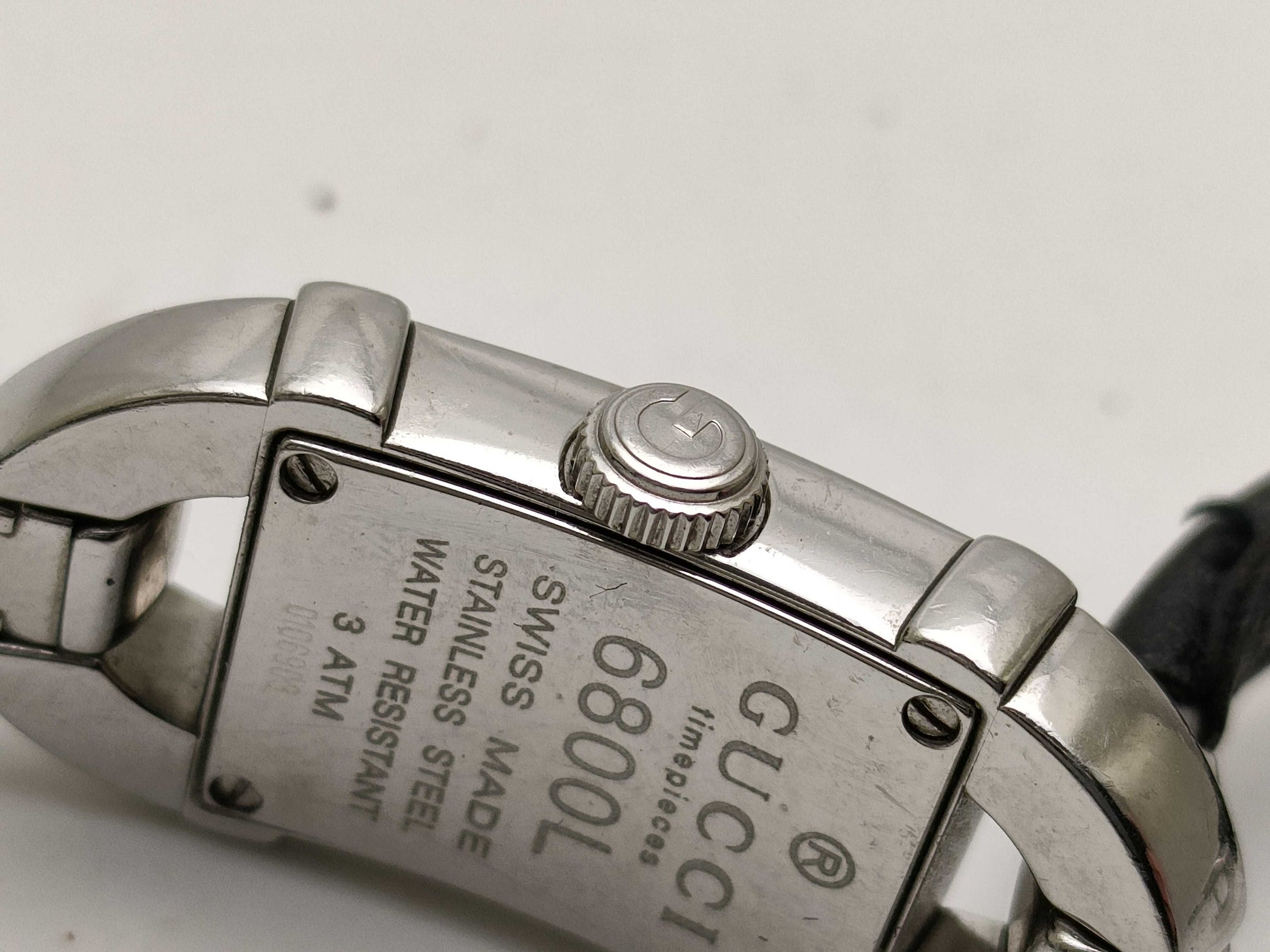 GUCCI 6800L 0106903 Women's Watch