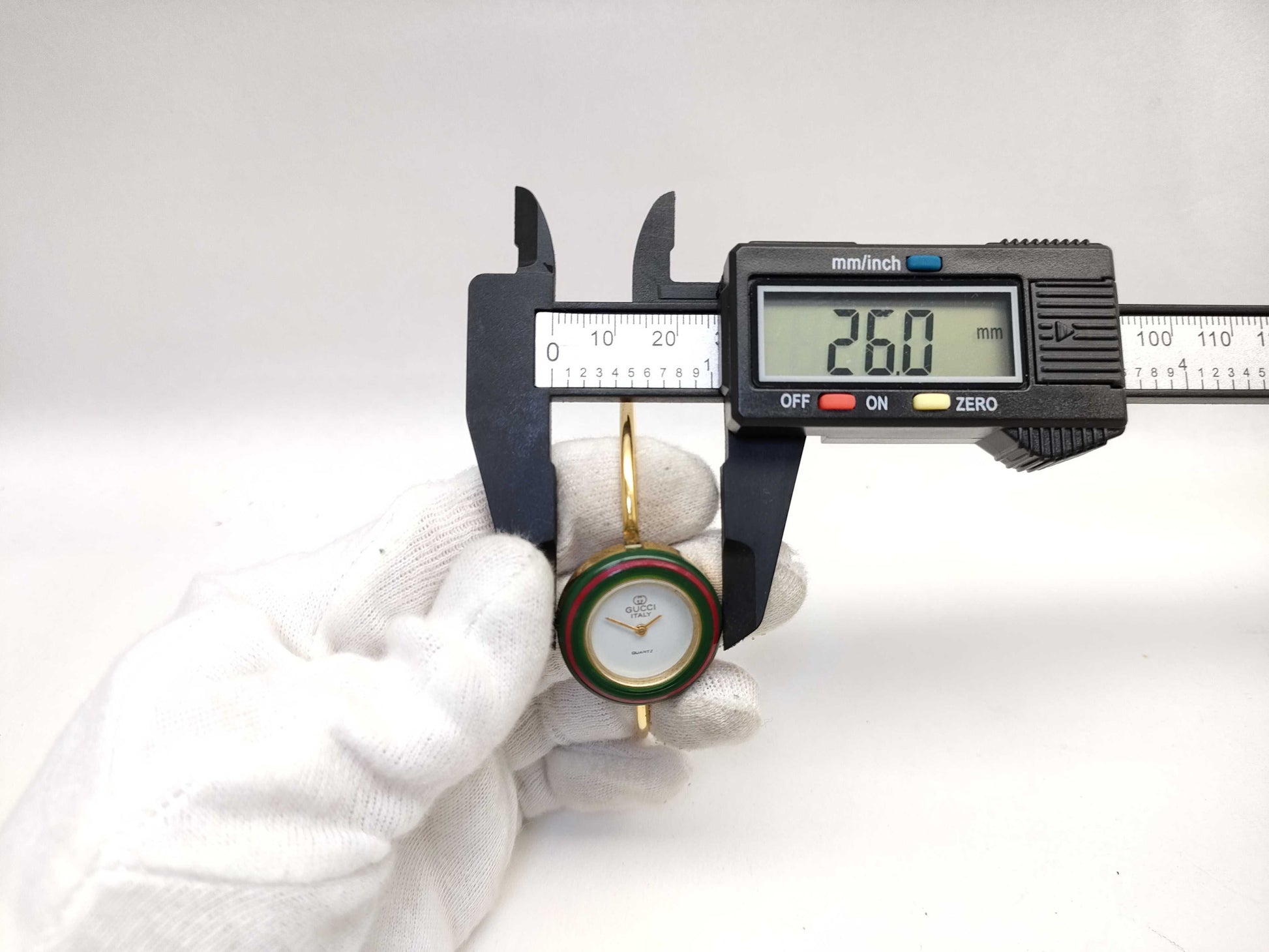 GUCCI Sherry Bangle Watch Women's Watch Undyed