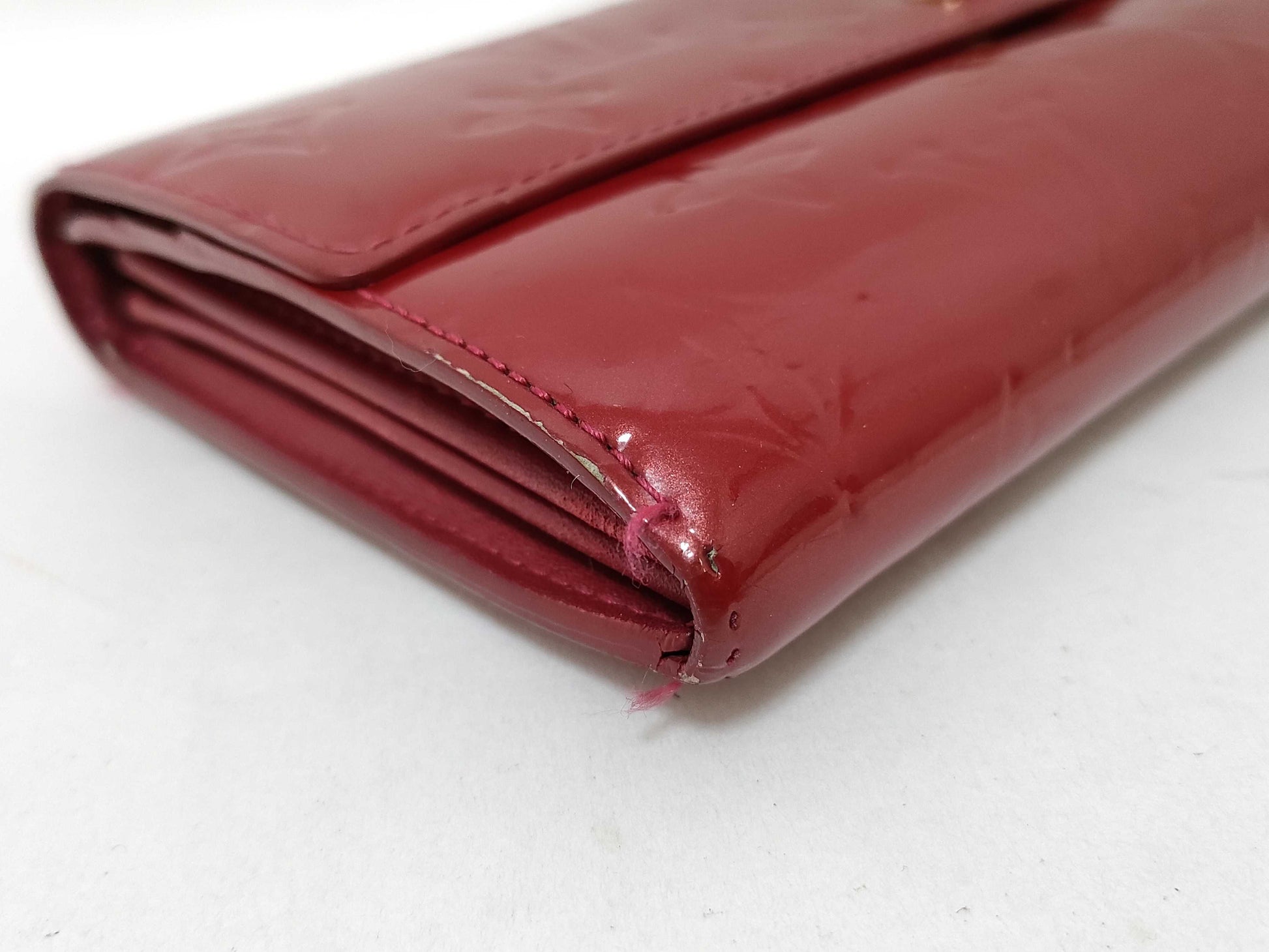 LOUIS VUITTON Vernis Portefeuille Sarah Wallet