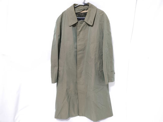 Burberrys Khaki Coat with Liner