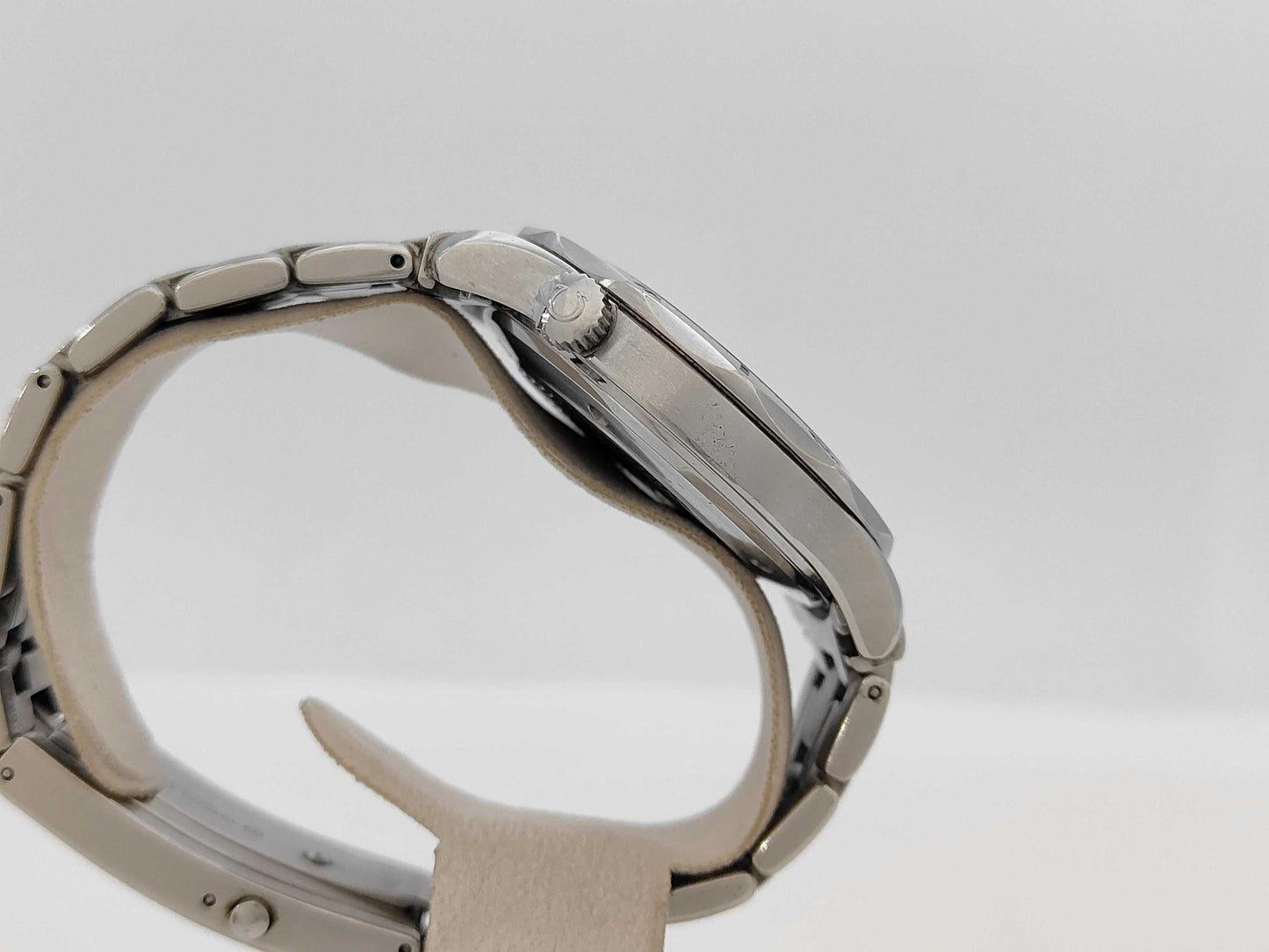 OMEGA Seamaster 2552.80 54869804 Quartz Navy Dial Men's Watch