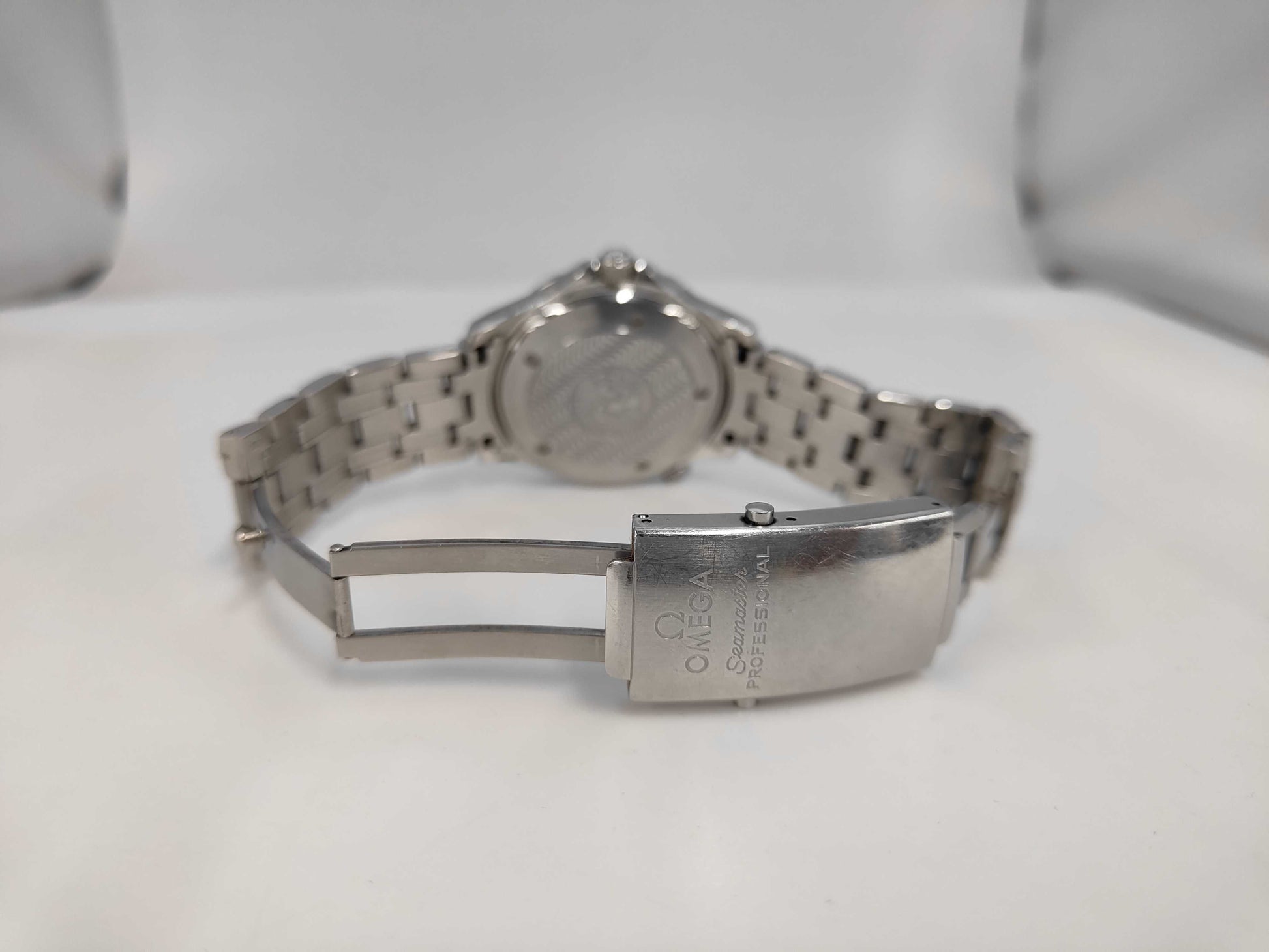 OMEGA Seamaster 2552.80 54869804 Quartz Navy Dial Men's Watch