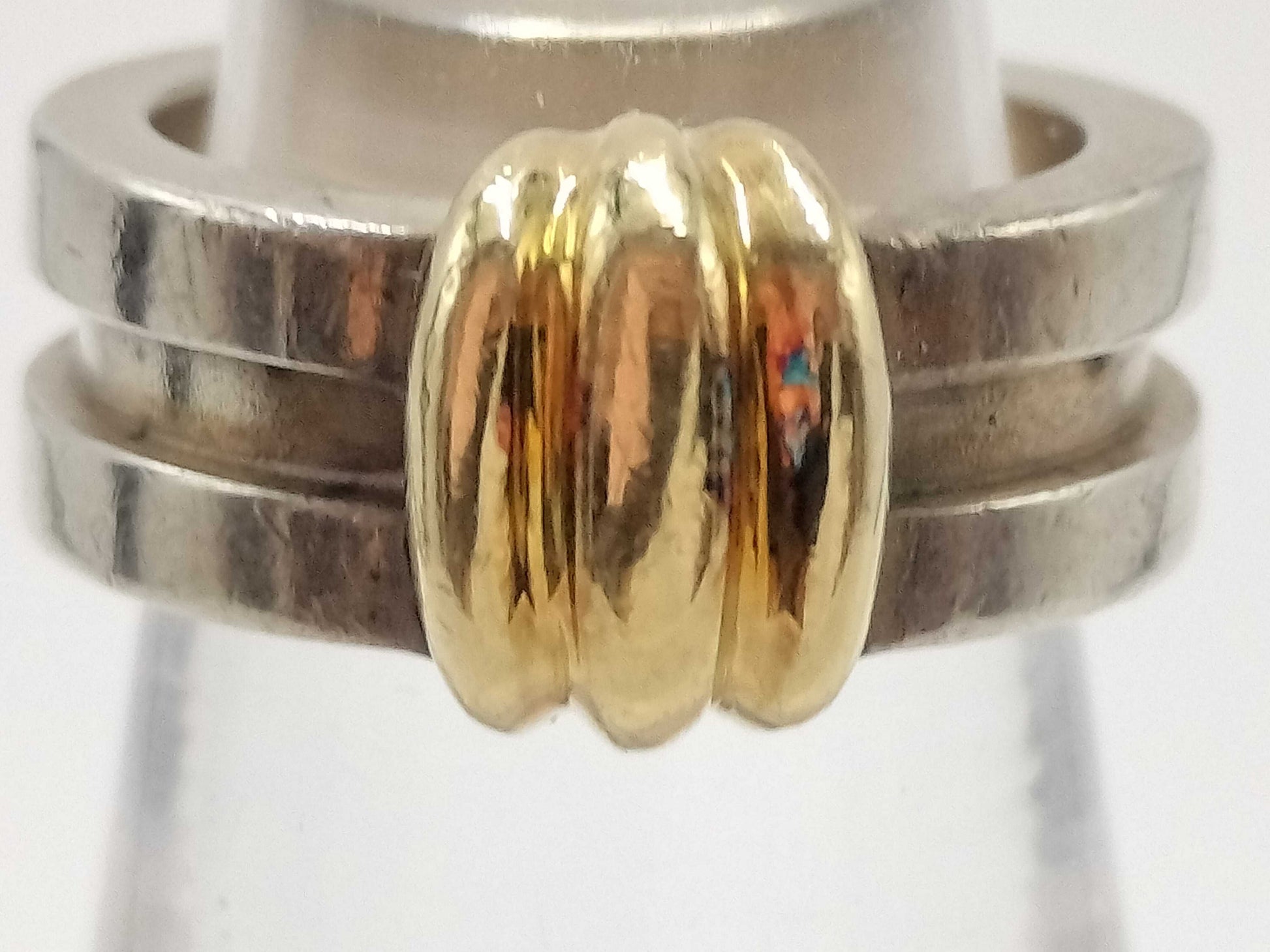 Tiffany & Co. Grooved with 750 8.6g Ring