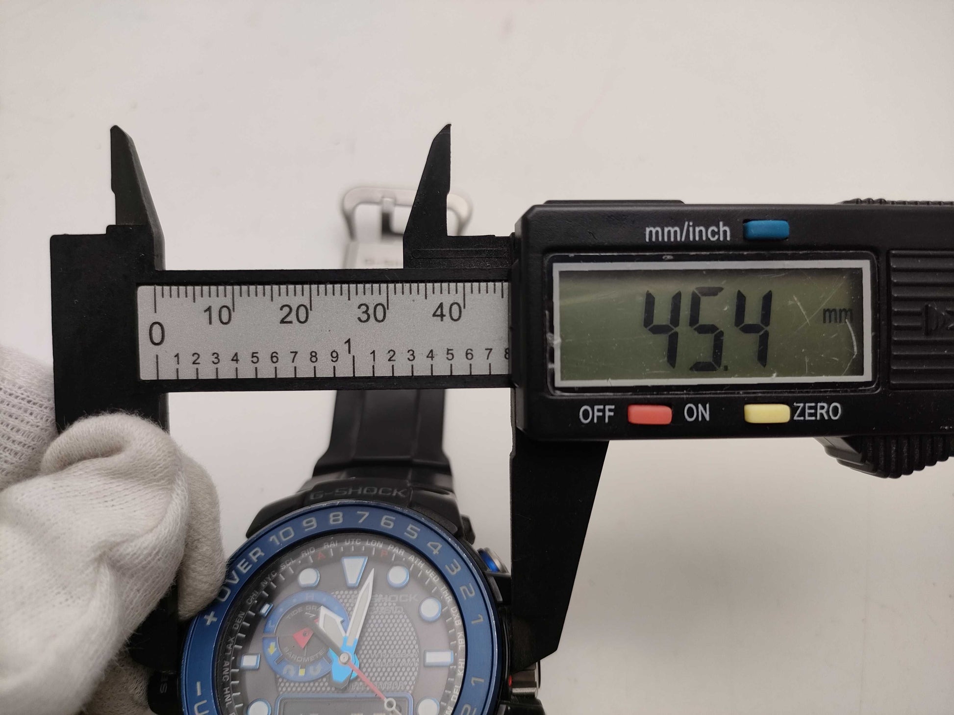 CASIO GULFMASTER GWN-1000B Men's Watch