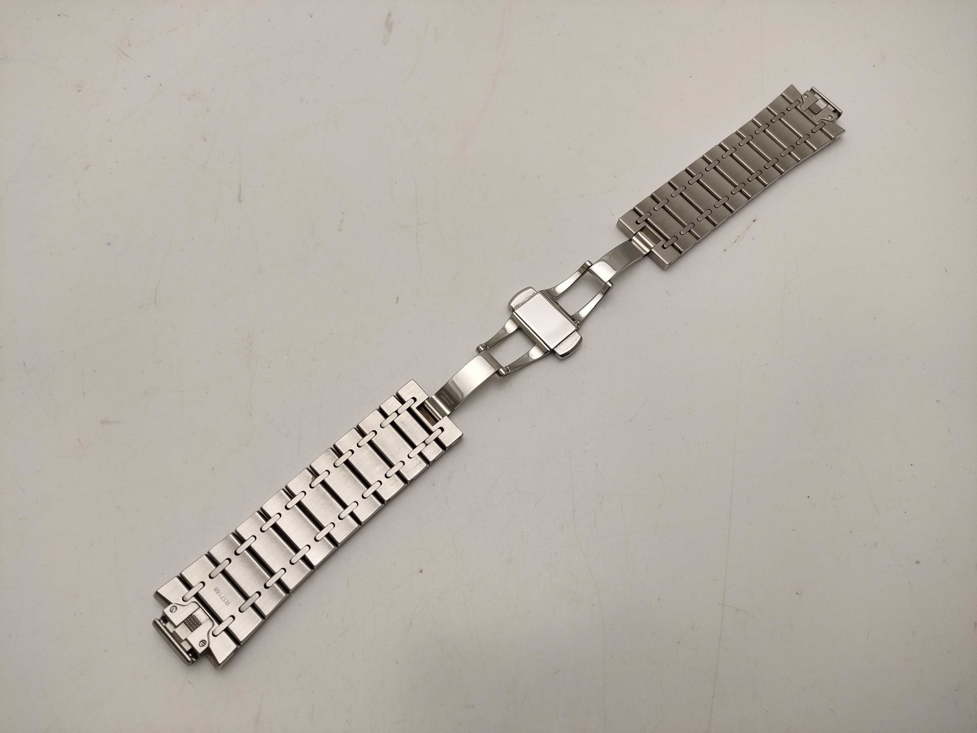 LOUIS VUITTON Metal Bracelet R17188 Unisex