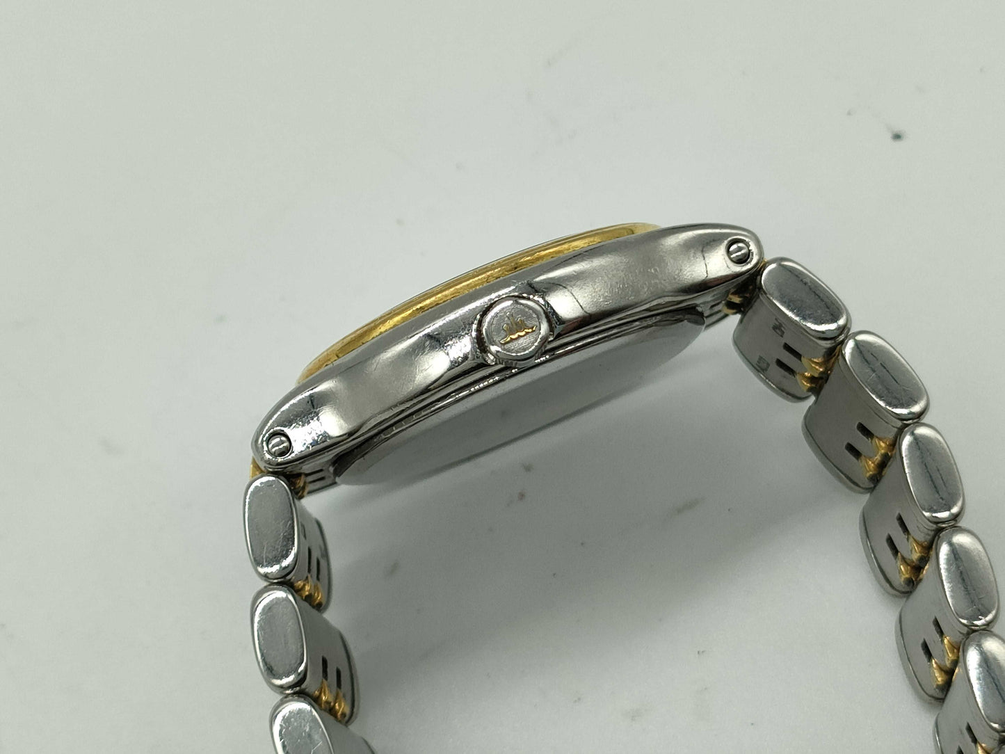 SEIKO 4J85-0A10 Women's Watch