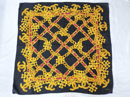 CHANEL Coco/Chain/Black Scarf