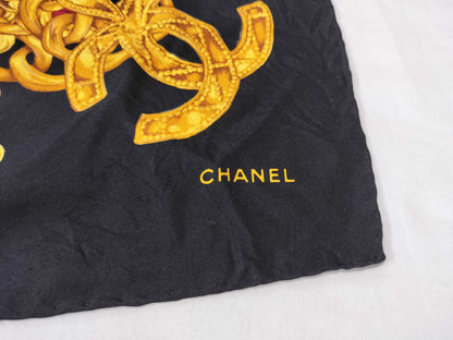 CHANEL Coco/Chain/Black Scarf