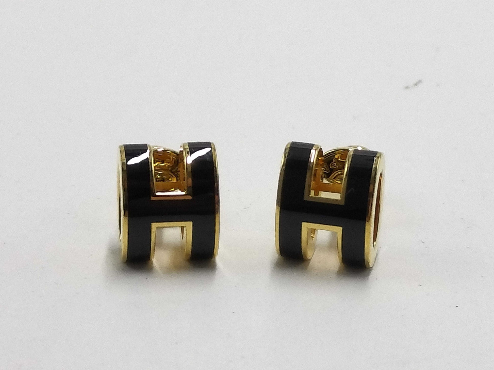HERMES Pop Ash Earrings