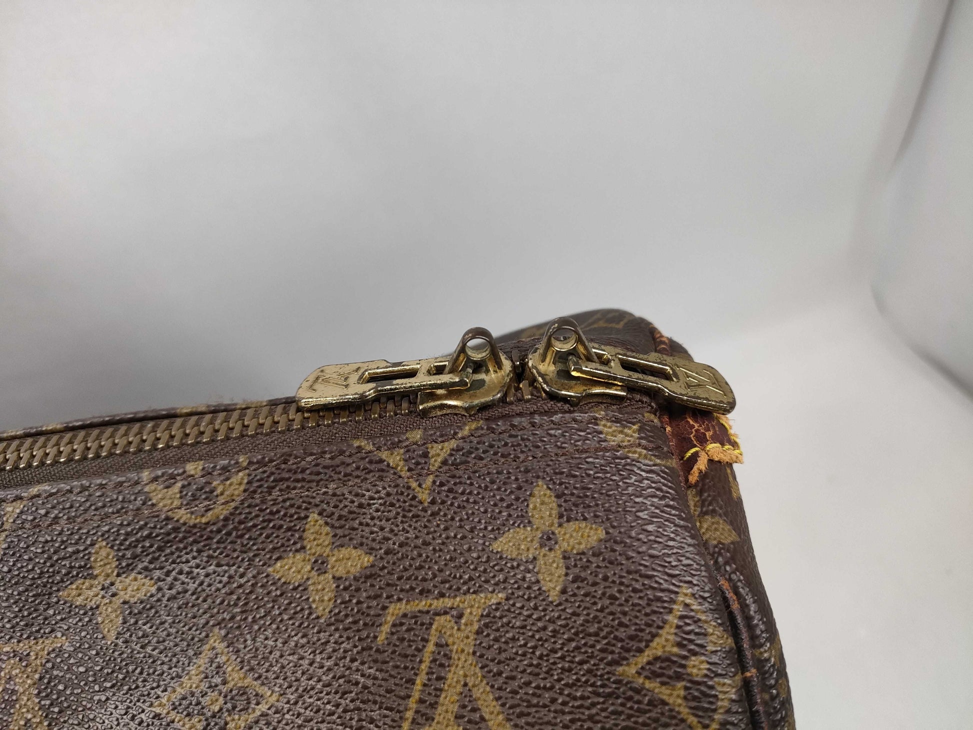 LOUIS VUITTON Monogram M41424 Keepall 55 Boston Bag