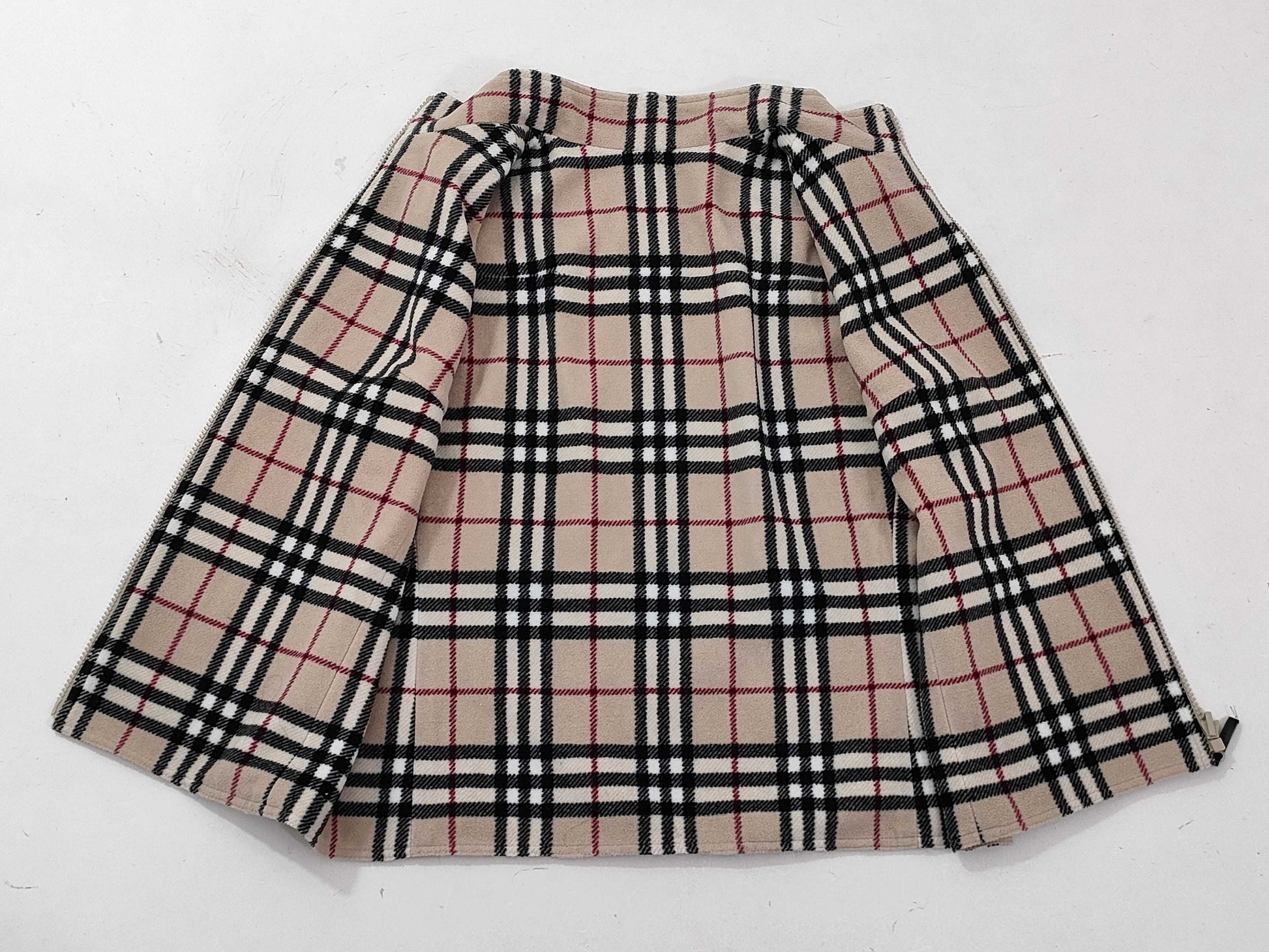 BURBERRY fleece vest