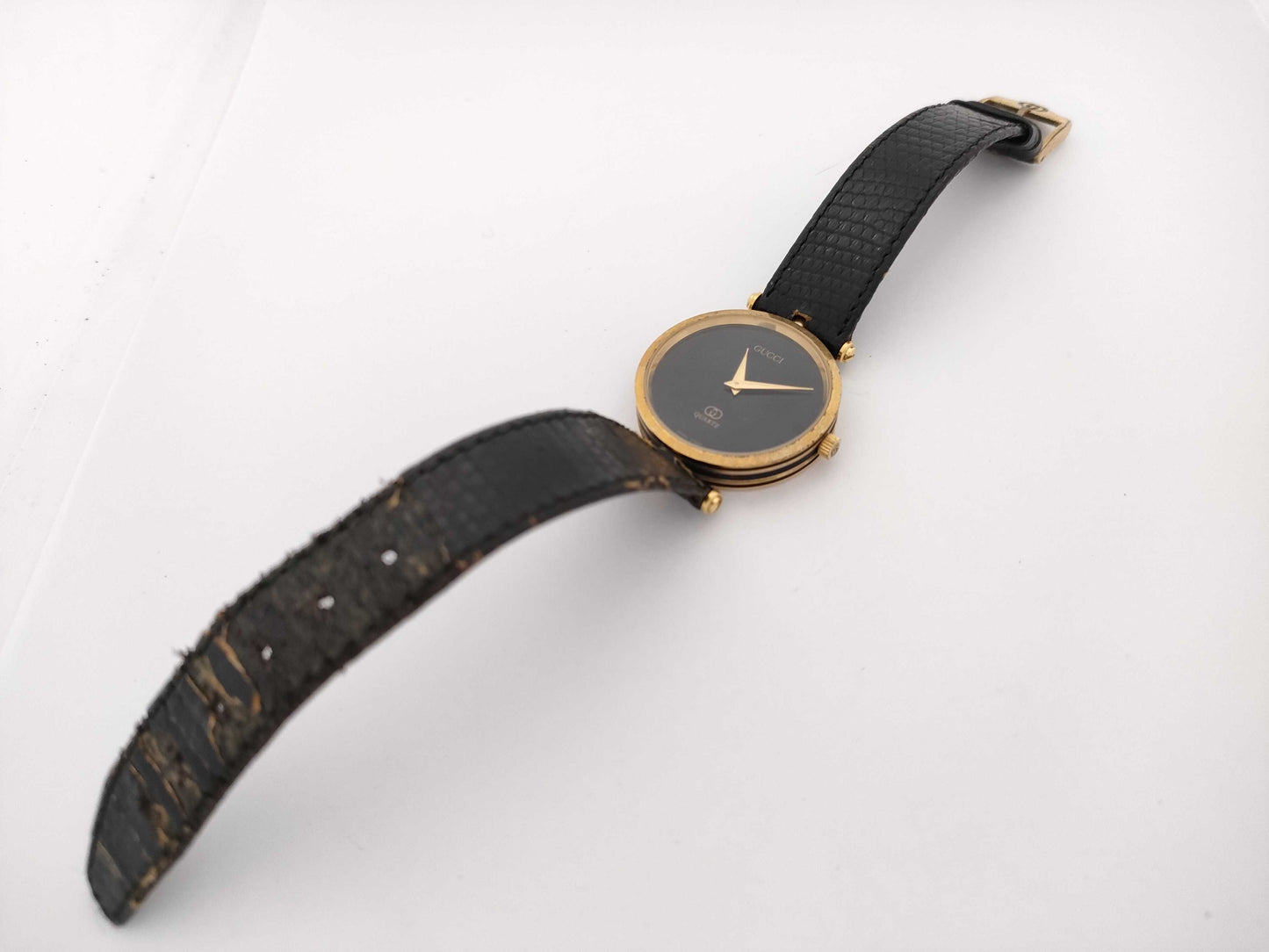 GUCCI Quartz Round Black Dial Women's Watch, Unoperated